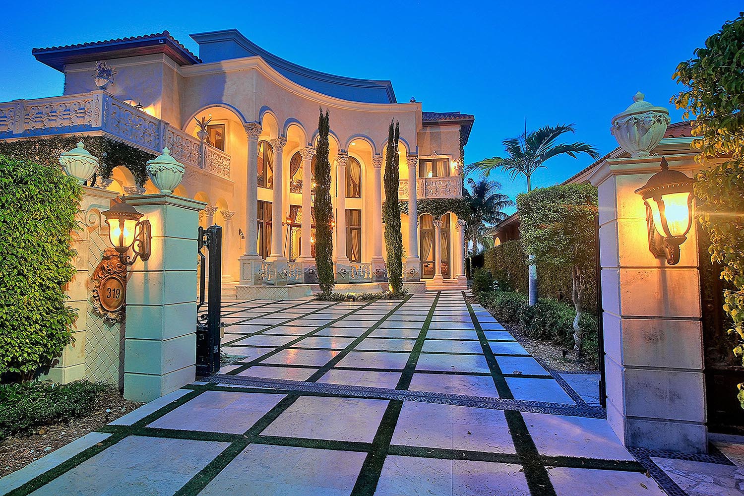 Mansion Development Property Developments - Platinum Luxury Design & Development